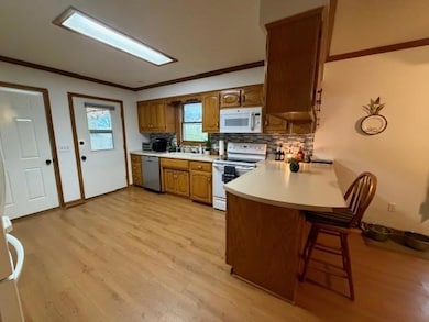 7890 SE Freeway Farms Dr, Holt, MO 64048 - photo 2