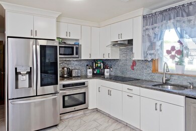 14 Burke Ave, West Springfield, MA 01089 - photo 6