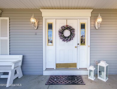 11 Natalie Ct, Schenectady, NY 12304 - photo 3