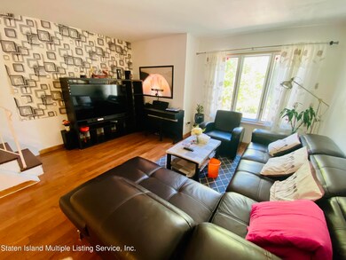 100 Seguine Place, Staten Island, NY 10312 - photo 3