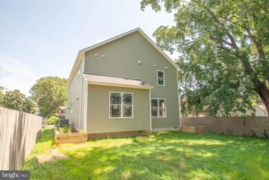 115 Maryland Ave, Edgewater, MD 21037 - photo 4