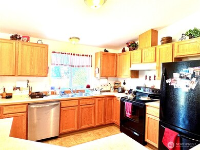 1258 SW Sylvenus St, Chehalis, WA 98532 - photo 6