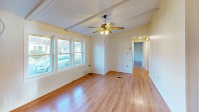 276 Lunenburg St unit 66, Fitchburg, MA 01420 - photo 3