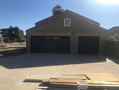 3 car garage