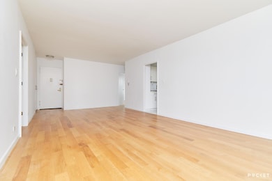 East Winds Condominium unit 25C, New York, NY 10075 - photo 3