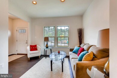 1004 Floretty Ct, Severn, MD 21144 - photo 4