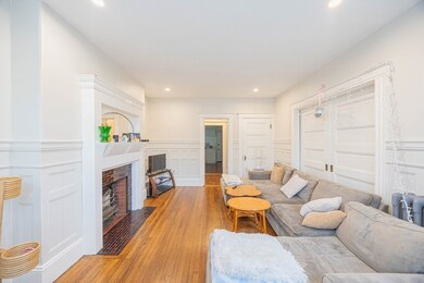 1855 Beacon St unit 1, Brookline, MA 02445 - photo 3