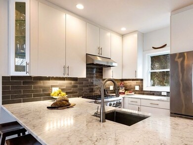 31 Market St unit B, Cambridge, MA 02139 - photo 6