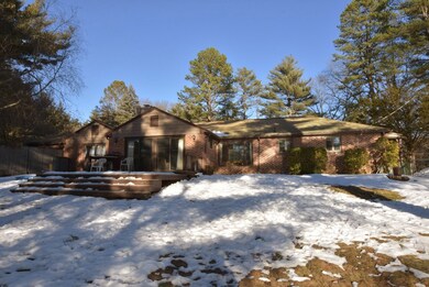 11 Winsor Ln, Johnston, RI 02919 - photo 2