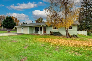 Southern Oregon Home - Country