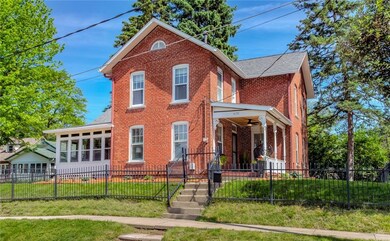 4109 Northwest Dr, Des Moines, IA 50310 - photo 2