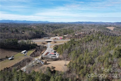 36 Stockton Branch Rd, Weaverville, NC 28787 - photo 5