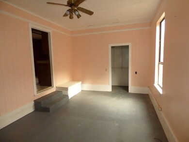 518 Hillcrest Ave, McComb, MS 39648 - photo 5