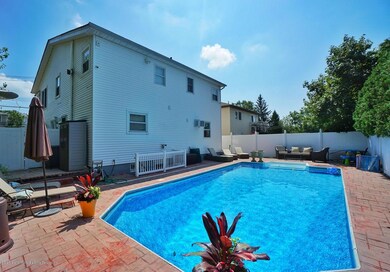 (4) Back Yard with In-Ground Pool