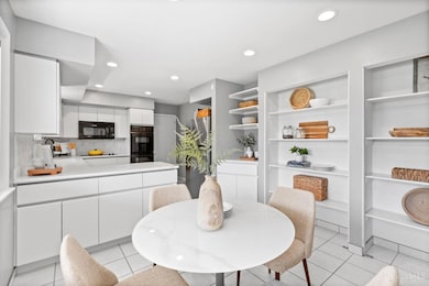 9528 Croton Dr, Cincinnati, OH 45242 - photo 5