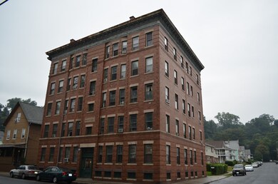 861 Main St, Holyoke, MA 01040 - photo 2