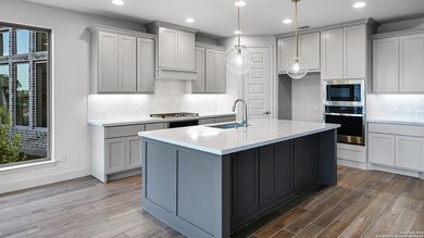 747 Alta Cir, Canyon Lake, TX 78132 - photo 3