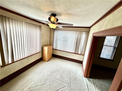 Could be used as a sitting room, an office, or pla
