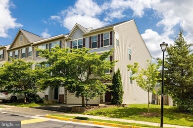 42717 Ogilvie Square, Ashburn, VA 20148 - photo 2