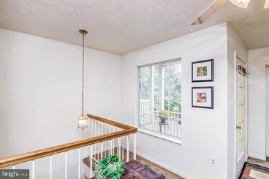 15606 Montview Dr, Dumfries, VA 22025 - photo 3