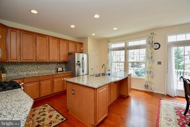 2279 Merseyside Dr unit 22, Woodbridge, VA 22191 - photo 7