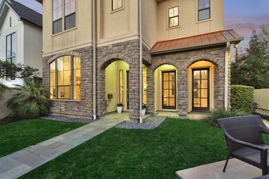 1923 Elmen St, Houston, TX 77019 - photo 5