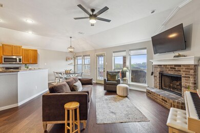 821 Jodie Dr, Weatherford, TX 76087 - photo 3