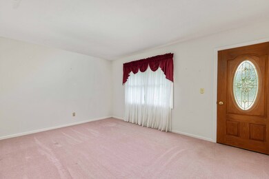 1319 Celeste Dr, Columbus, GA 31907 - photo 4