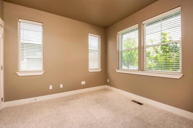 61163 Cone Flower St, Bend, OR 97702 - photo 5