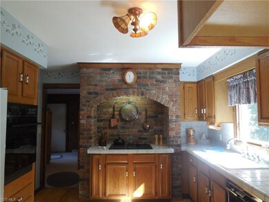 94 Hurd Rd, Aurora, OH 44202 - photo 5