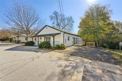 32 Pine St, Porterdale, GA 30014 - photo 4