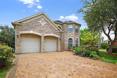 14202 Nelson Bay Ct, Sugar Land, TX 77498 - photo 2