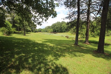 237 Crepe Myrtle Ln, Laurel, MS 39443 - photo 6