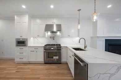 11 Prospect St unit 201, Charlestown, MA 02129 - photo 4