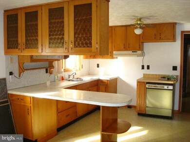 2989 Cherry Run Rd, Hedgesville, WV 25427 - photo 5