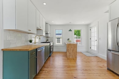 80 Shirley St unit 2, Winthrop, MA 02152 - photo 2