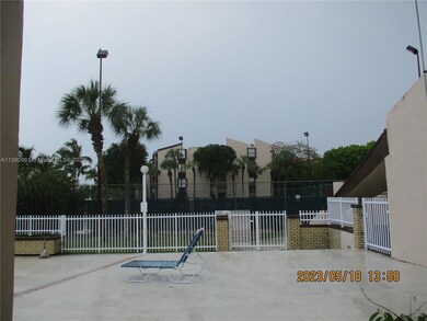 14221 N Kendall Dr unit 110C, Miami, FL 33186 - photo 4