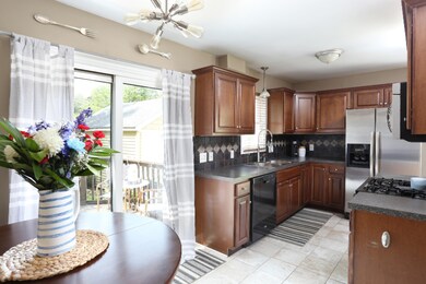 1326AdamsSE-10