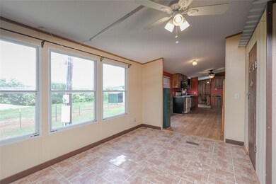 2699 Sandusky Rd, Whitesboro, TX 76273 - photo 5