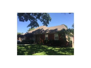 702 NW 12th St, Blue Springs, MO 64015 - photo 2