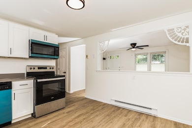 108 Oak St unit 3, Rollinsford, NH 03869 - photo 6