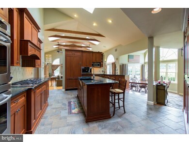 3 Fox Run, Phoenixville, PA 19460 - photo 2