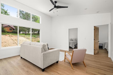 14 W Linden St, Duluth, MN 55811 - photo 5