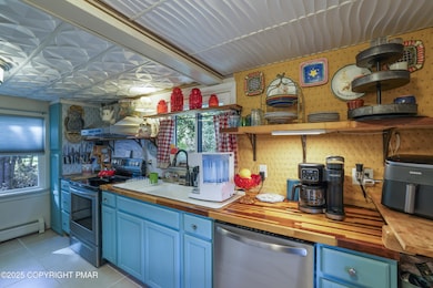 6733 Route 191, Cresco, PA 18326 - photo 6