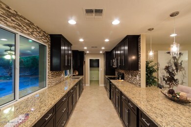35thKitchen1