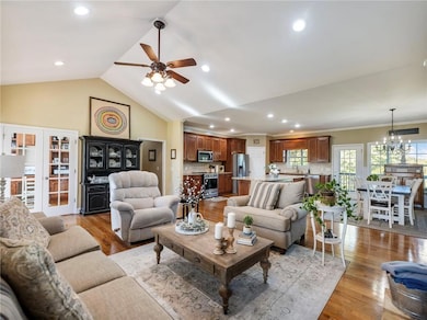 7657 Pea Ridge Rd, Lula, GA 30554 - photo 5