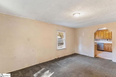 515 Beverly Rd, Spartanburg, SC 29307 - photo 3