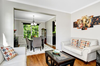 245 Morning Glory Dr, Monroe Township, NJ 08831 - photo 6