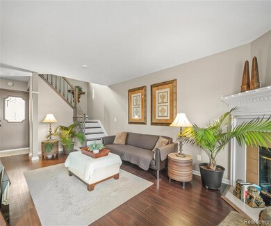 1739 Christopher Dr unit 8, Canton, MI 48188 - photo 4