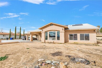 16192 Molino Dr, Victorville, CA 92395 - photo 2